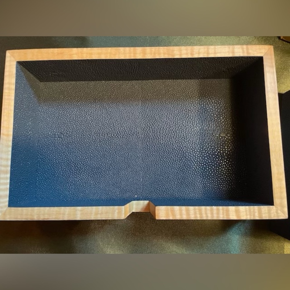Pigeon & Poodle NEW Manchester Navy Hand Towel Tray 9"L X 5.5"W X 2"H, Pack of 2 - Picture 6 of 8